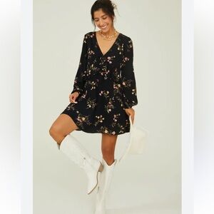 Altard stat long sleeve floral dress